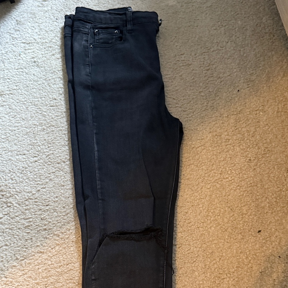 Women’s black jeans